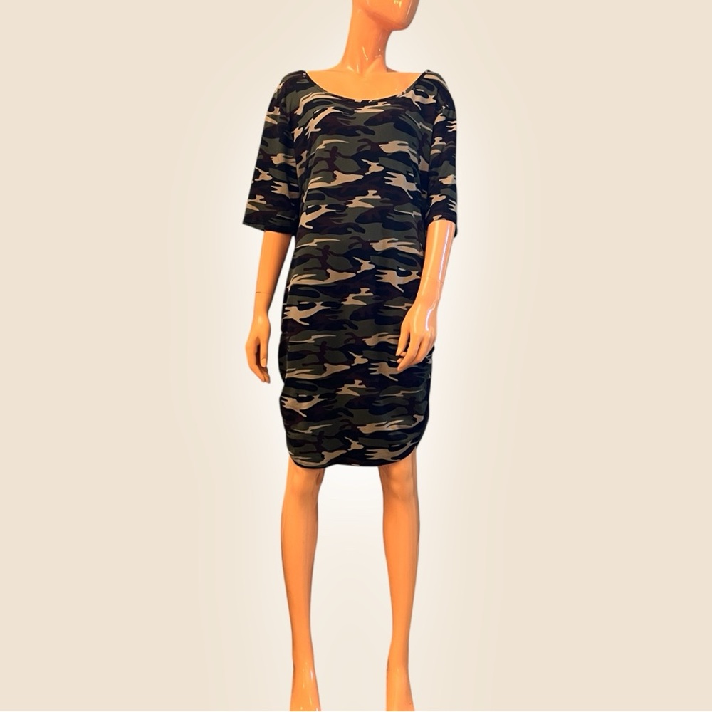 MYTH Plus Size Camo Tee Shirt Dress